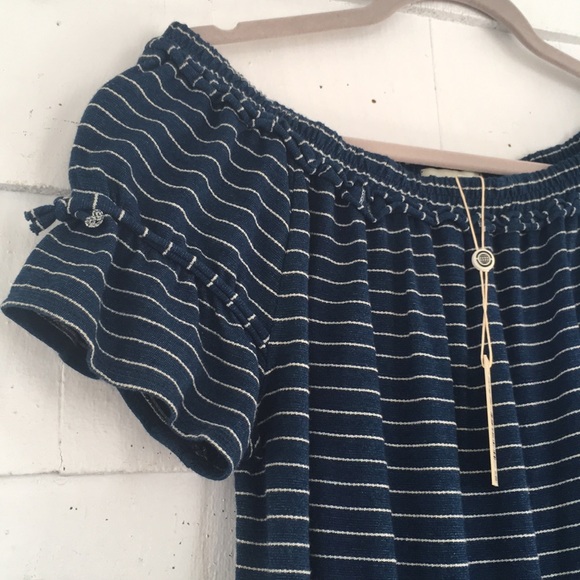 Max Studio Off The Shoulder Jumpsuit - Picture 2 of 12